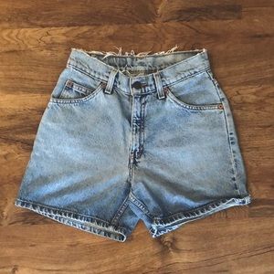 Vintage Levi’s High waisted shorts